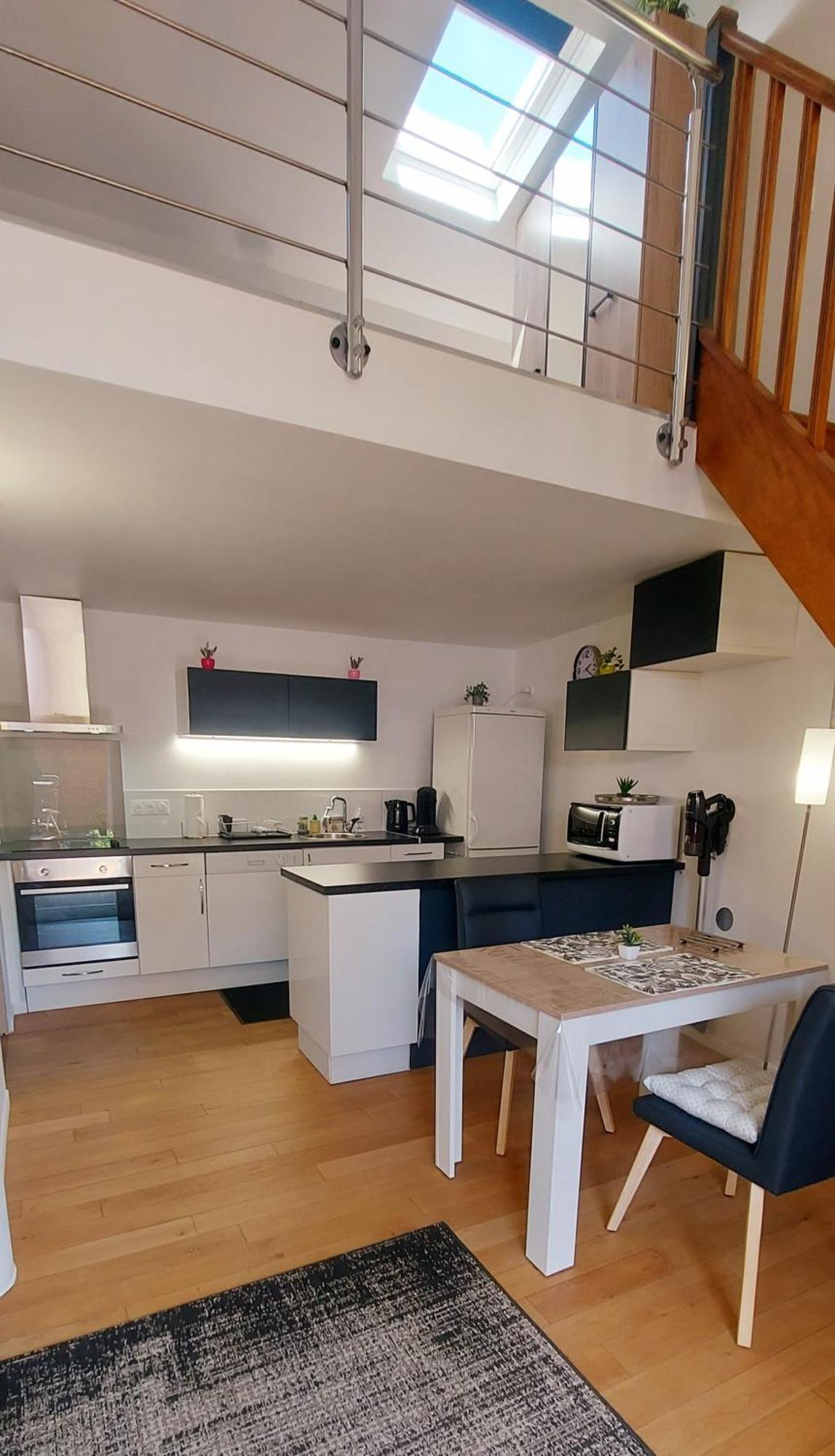 Spacieuse Dependance Duplex 50 M2 Classe 3 Etoiles Sans Vis-A-Vis Gréoux-les-Bains Exterior foto